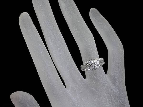 ST530【売り切り1円】新品【RK宝石】≪DIAMOND≫ 豪華絢爛!!! 極上ダイヤ 総計1.00ct!!!　Pt900 高級 リング