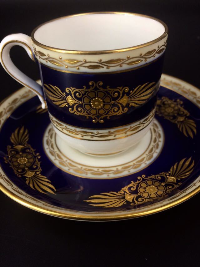 ミントン×ティファニー 24金盛 アシッドゴールド カップ 特注 プレート ティファニー 1920～30年 皿 アシッド・ゴールド 金彩 ミントン&amp;ティファニー アンティーク 迎賓館>ミントン カップ&amp;ソーサー コンセプトストア「ティファニー＠キャットストリート」の2019年