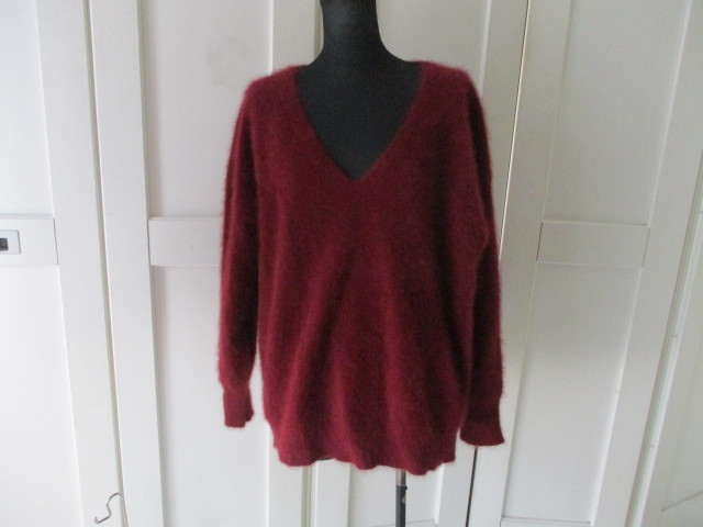 31 Sons de mode（ニット&frasl;セーター ・ ブラウン&frasl;茶色系）のフリマ ◆ザバージニア　ボルドー　ふわふわニット　美品◆
