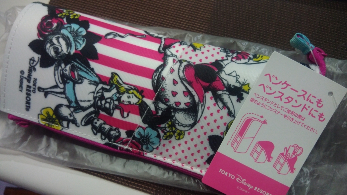 ディズニー アリス イン ワンダーランド ペンケース ネオクリッツ 東京ディズニーリゾート限定販売品 ペンケース 売買されたオークション情報 Yahooの商品情報をアーカイブ公開 オークファン Aucfan Com