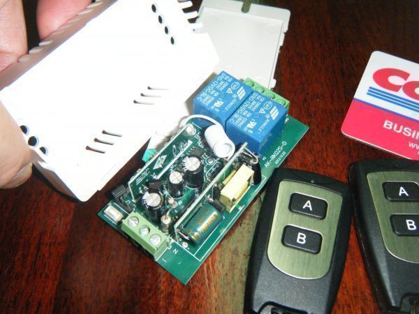 マグネットスイッチ 新品シャッター遠隔操作 100V2CH 自作on⁄off 部屋 自作on&frasl;off パナソニック プレミアム + シャッター用にもSwitchBotのボットを設置。1つのボットで2アクション the : スマートシャッターPI3 SwitchBot サーマル付電磁開閉器と自動・手動切替スイッチ結線を図解で徹底解説！ サーマル付き電磁開閉器と「ON&frasl;OFF」押釦スイッチ結線徹底解説！