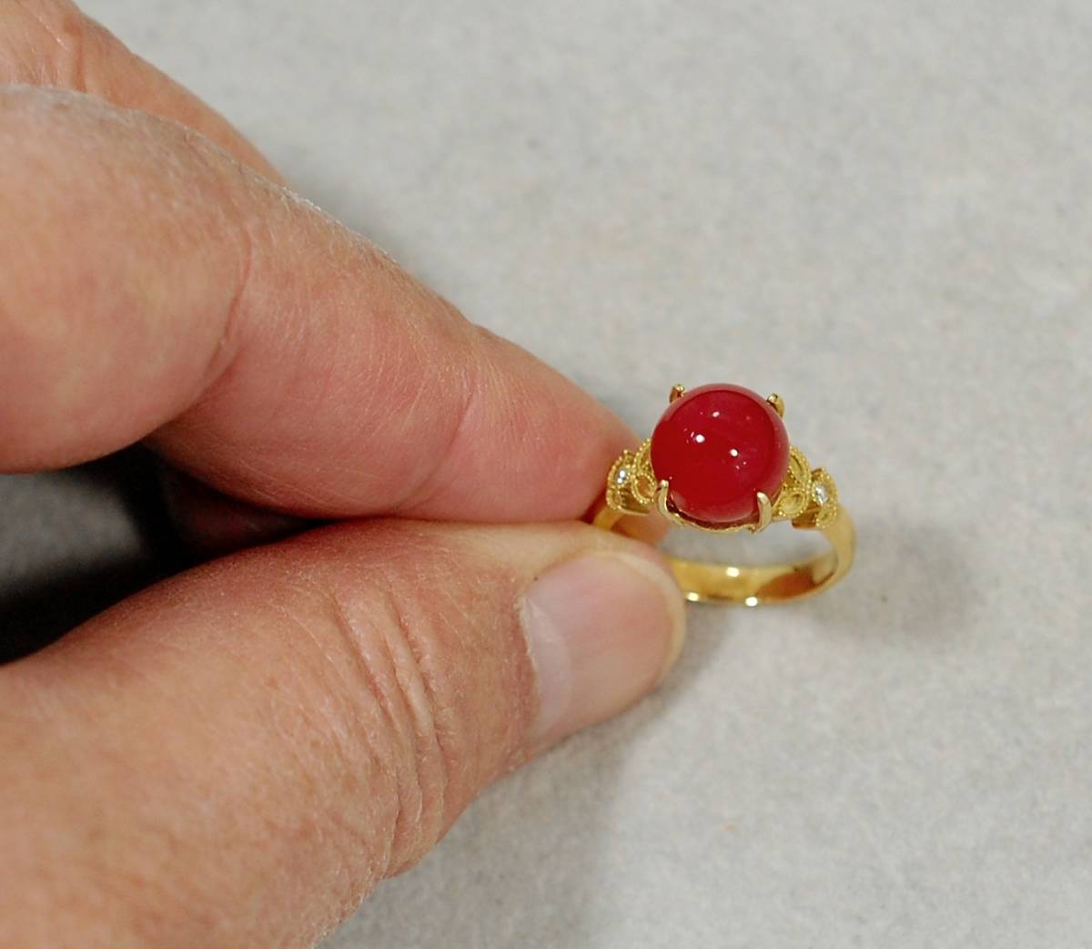 K18 0 100～ソ付K18高知産濃厚色艶照り良い！天然血赤珊瑚13.831ct23 
