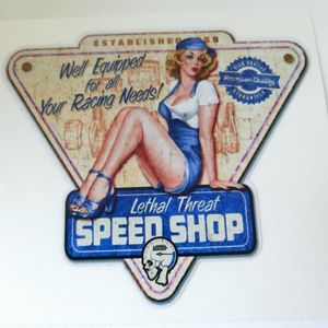 当時物　CREAM SODA マリリンモンロー　壁掛け　PINK DRAGON ピンナップガールのYahoo!オークション(旧ヤフオク!)の相場・価格を