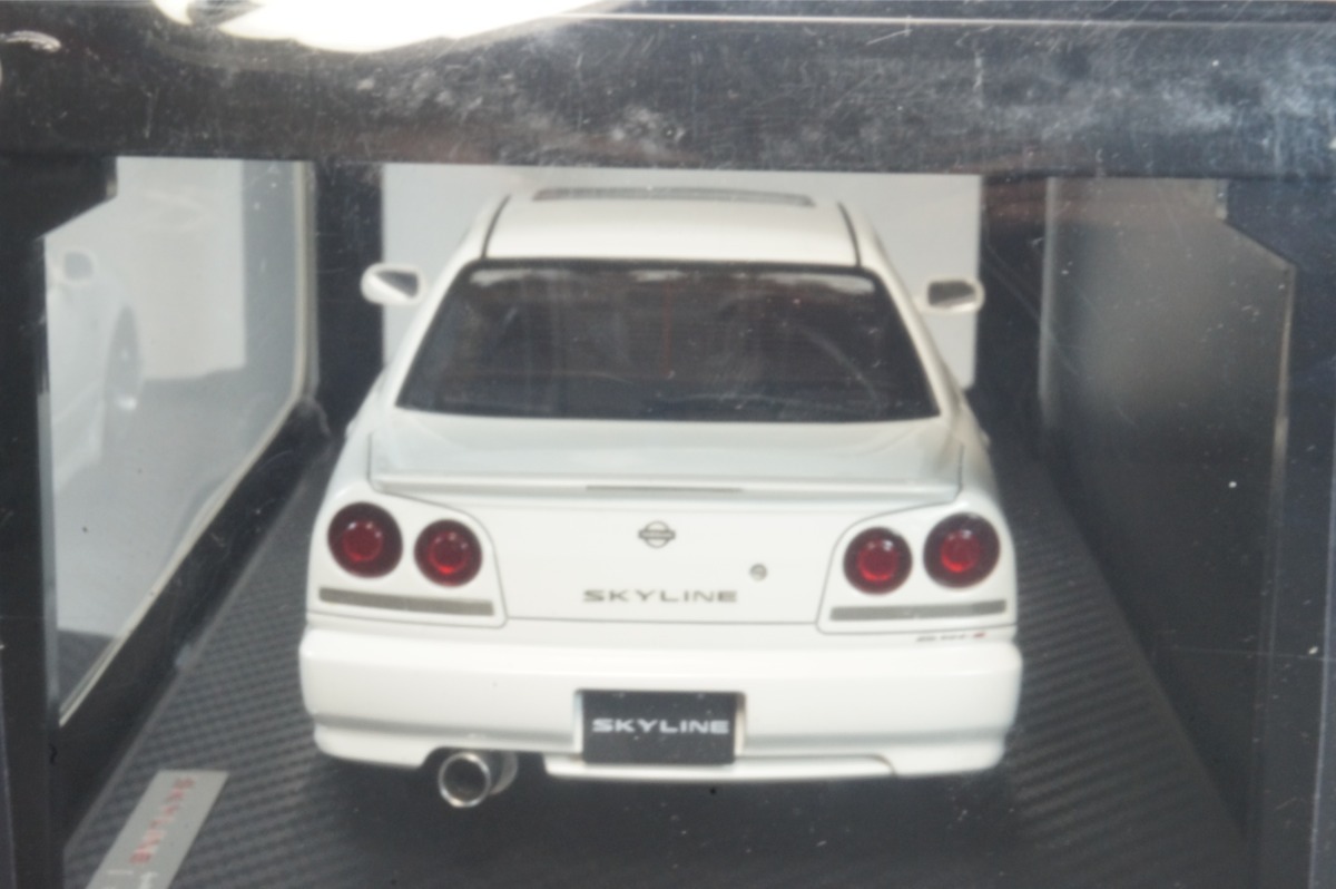 IG1580 1/18 日産 スカイライン 25GT ターボ ER34 ホワイト 1/18 日産