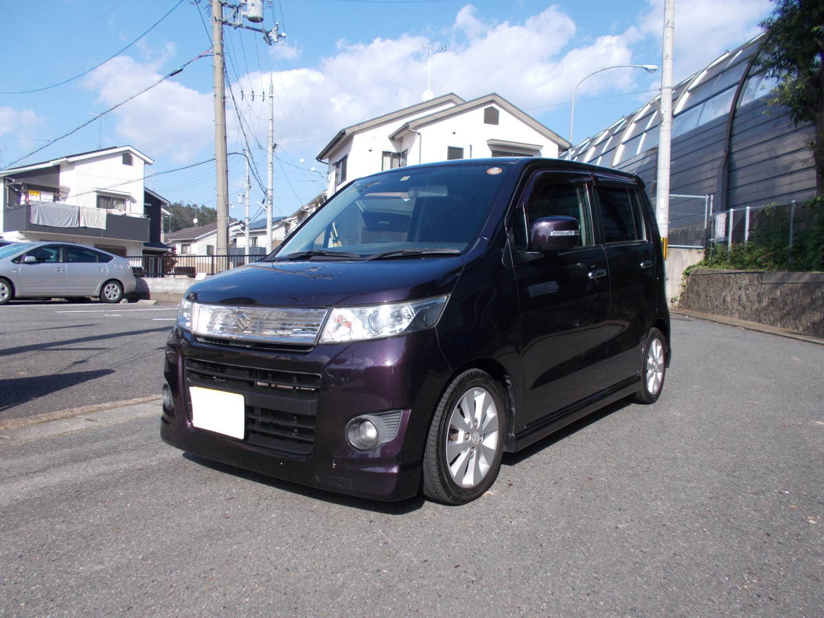スズキ ワゴンRスティングレー ワゴンR ベージュ(薄茶色)の中古車一覧 