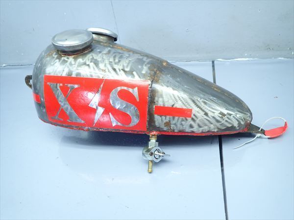 βAV29-6 ヤマハ XS250SP 4A8 (S55年式) 検 GX250SP 社外 燃料タンク