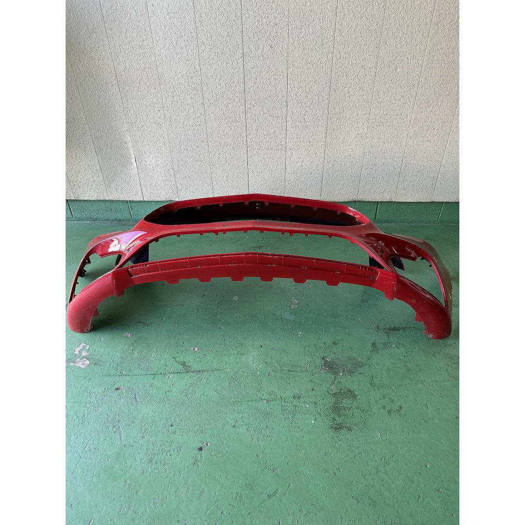 低価，大人気 メルセデス ベンツ A177 885 61 00 フロントバンパー W177 Aクラス レッド 純正 Mercedes Benz 19-0925-10(フロント)｜売買されたオークション情報、yahooの商品情報をアーカイブ公開 - オークファン メルセデス・ベンツ用