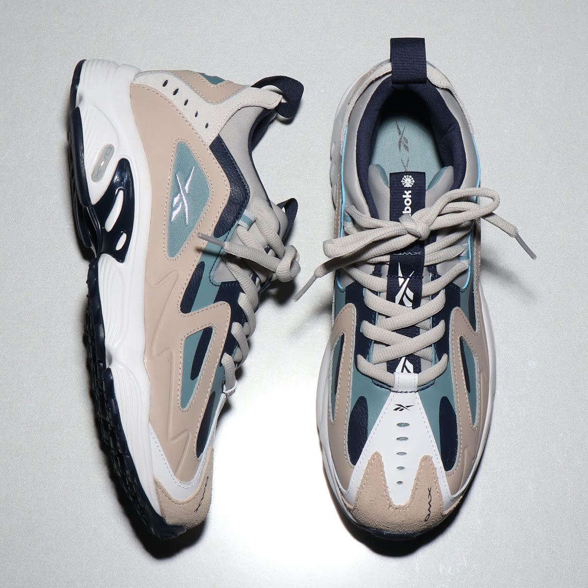  リーボック クラシック ディーエムエックス シリーズ 1200 ベージュ/ブルー 27cm Reebok CLASSIC DMX SERIES 1200 メンズ スニーカー(27.0cm)｜売買されたオークション情報、yahooの商品情報をアーカイブ公 27.0cm