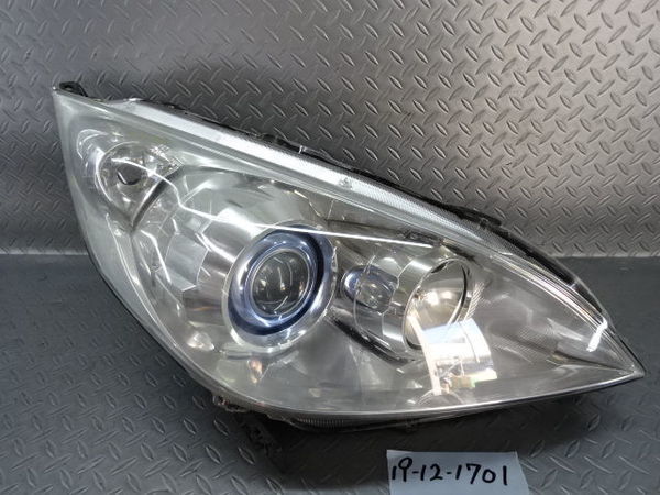 ホンダ純正 Rg1 Rg2 ステップワゴン Hid ヘッドライト ヘッドランプ 右側 運転席側 Koito 100 ヘッドライト 売買されたオークション情報 Yahooの商品情報をアーカイブ公開 オークファン Aucfan Com