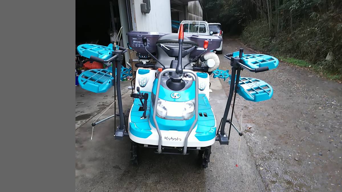 クボタ4条植え田植え機 SPU-45P
