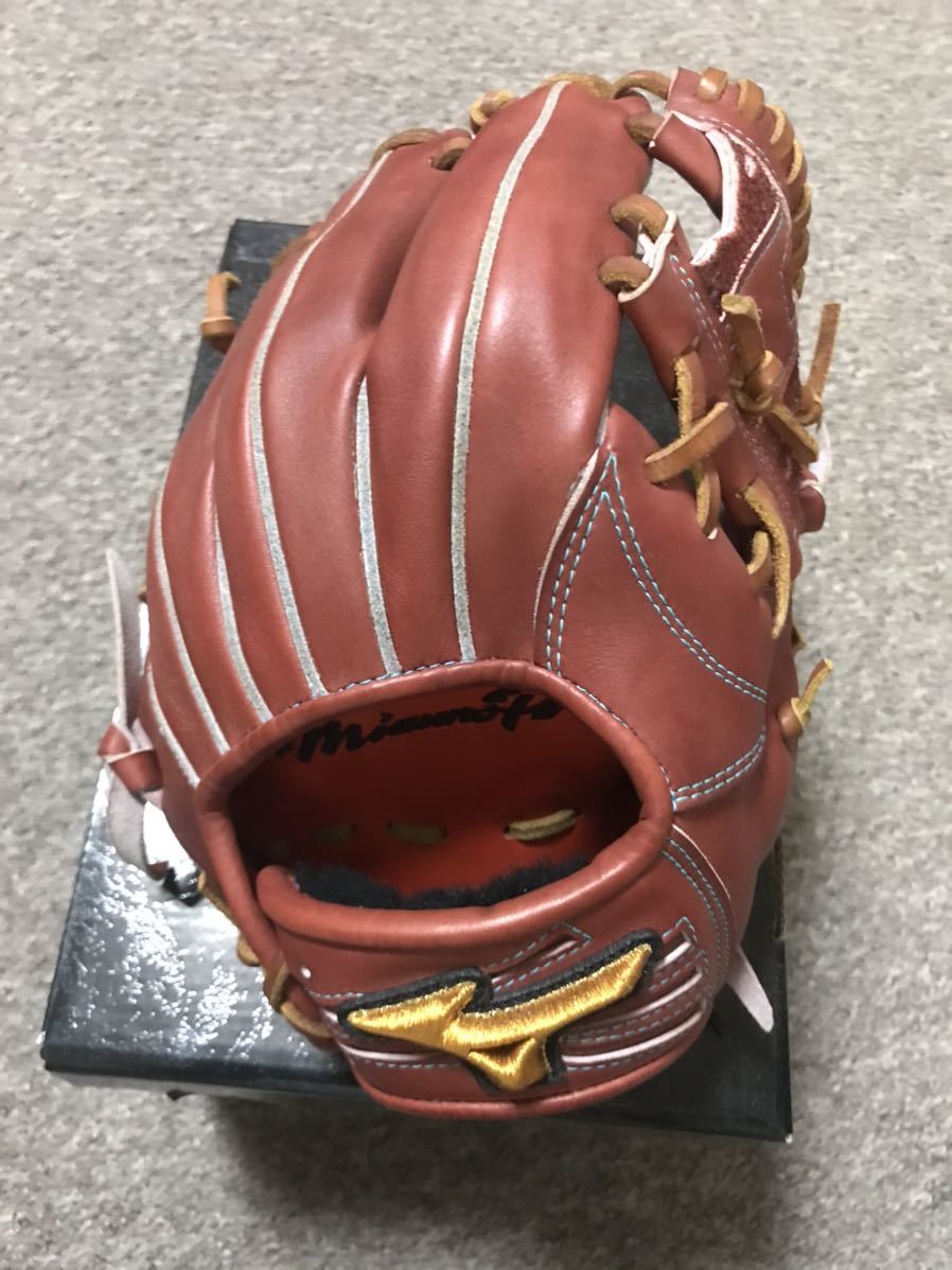 2026，新作 MIZUNO ミズノ 限定 硬式 ミズノプロ ブランドアンバサダー 内野手 坂本型 右投 1AJGH21013(内野手用)｜売買されたオークション情報、yahooの商品情報をアーカイブ公開 - オークファン 大人用