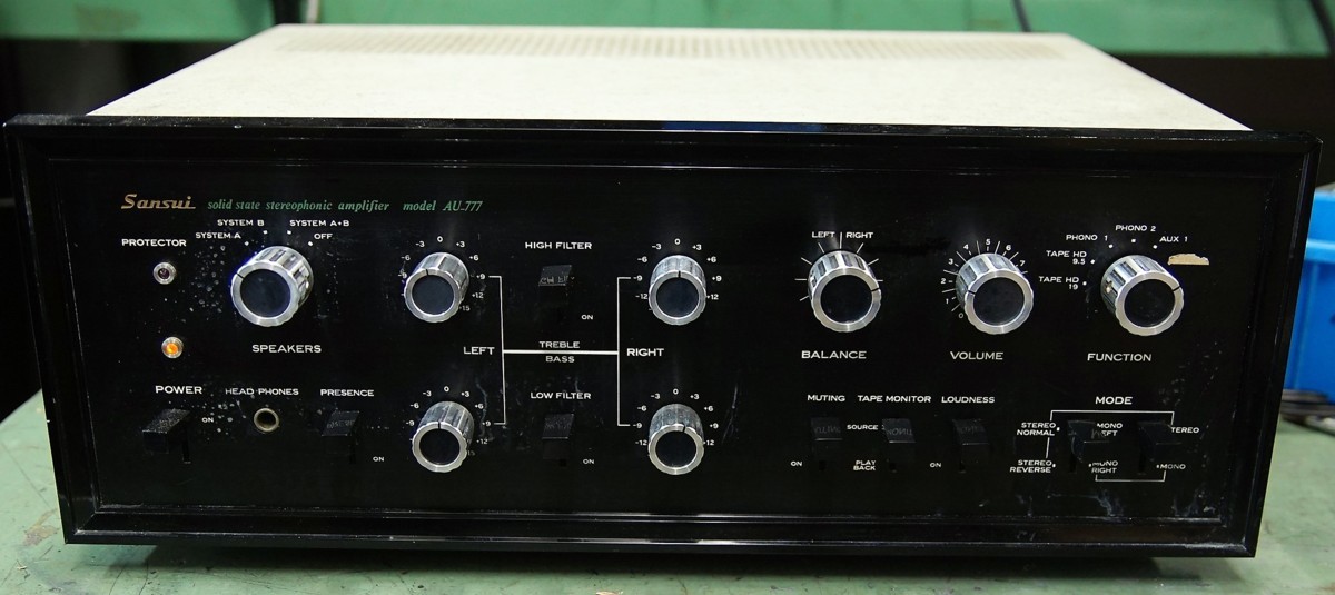 サンスイ(SANSUI)|オールシリコントランジスタ・プリメインアンプ