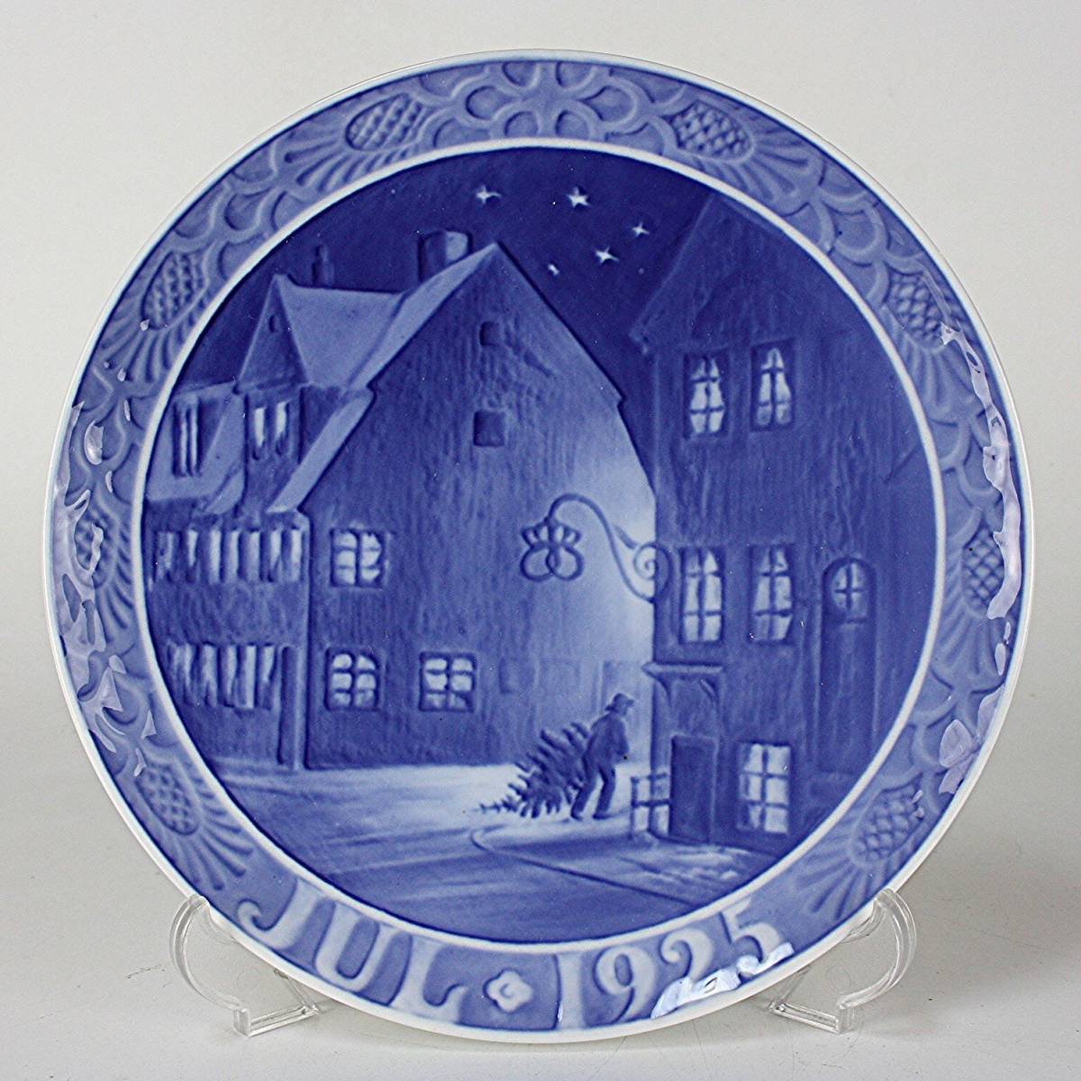 1925年「クリスチャンハウンの古い家々」イヤープレート ロイヤルコペンハーゲン 1925年「クリスチャンハウンの古い家々」イヤープレート ロイヤル