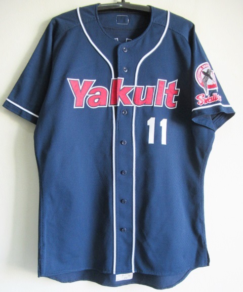  ヤクルトスワローズ 2004年 坂元弥太郎選手実使用 ビジターレプリカユニフォーム＃11(実使用、サイン入り)｜売買されたオークション情報、yahooの商品情報をアーカイブ公開 - オークファン 記念ユニフォーム