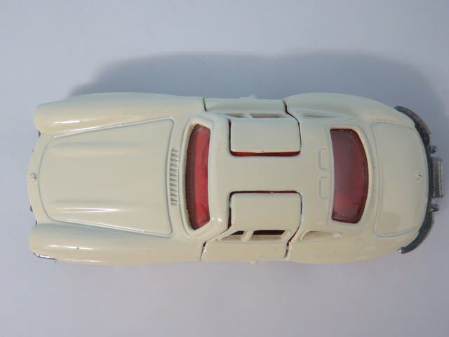 tomicaトミカ 赤箱 99 メルセデスベンツ300 SL Mercedes Benz ☆ tomy☆