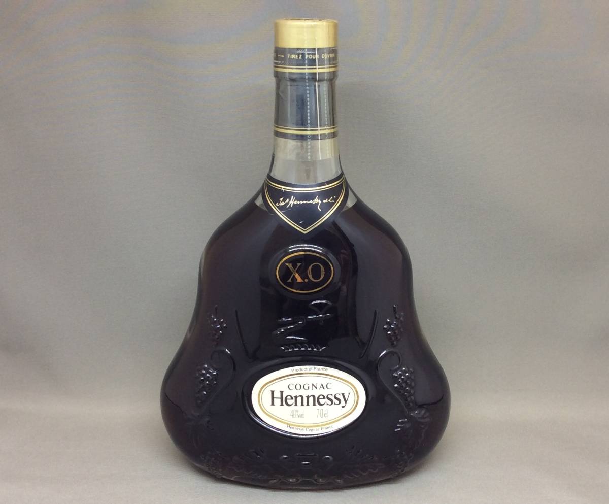 新作入荷，正規品 S13 未開栓 Hennessy X.O Cognac ヘネシー XO コニャック ブランデー 金キャップ クリアボトル 700ml 40％ 古酒(ヘネシー)｜売買されたオークション情報、yahooの商品情報をアーカイブ公開 - オークファ コニャック