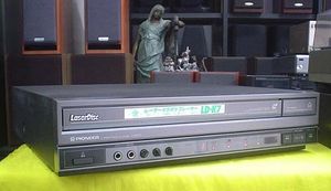 レーザーディスク カラオケのYahoo!オークション(旧ヤフオク!)の相場