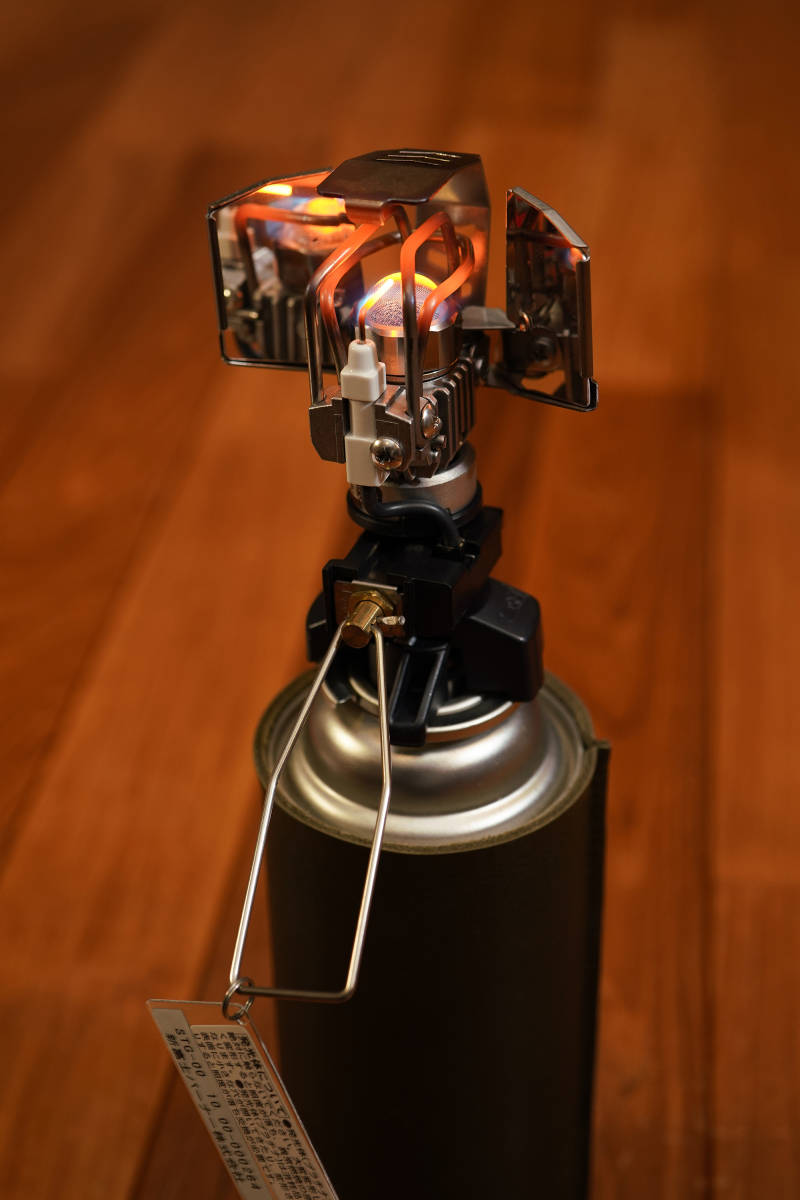 STG-00 - SOTO Gメタルランプ 廃盤G-メタルランプ／SOTO CB缶モデル メルカリ (ソト) ガスランタン 廃盤品｜トレファクONLINE G-メタルランプ メタルランプという小さなストーブ G'z 夢道具 キャンプという名の野外飲み会:SOTO STG-25