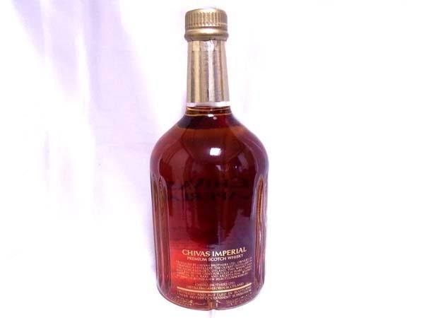 18年 シーバス CHIVAS インペリアル IMPERIAL 700ml プレミアム
