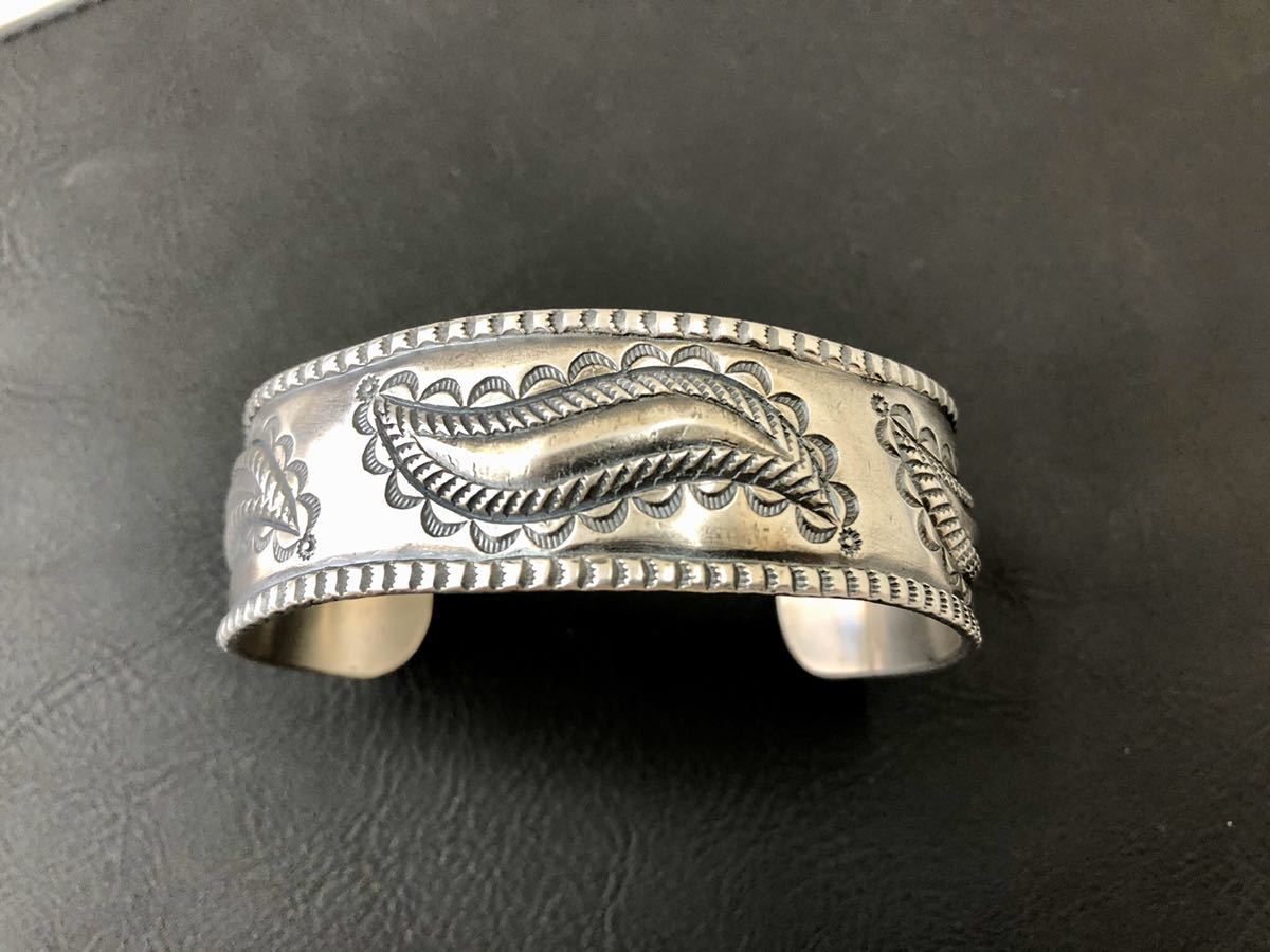 Perry shorty ブレスレット インディアンジュエリー バングル ナバホ