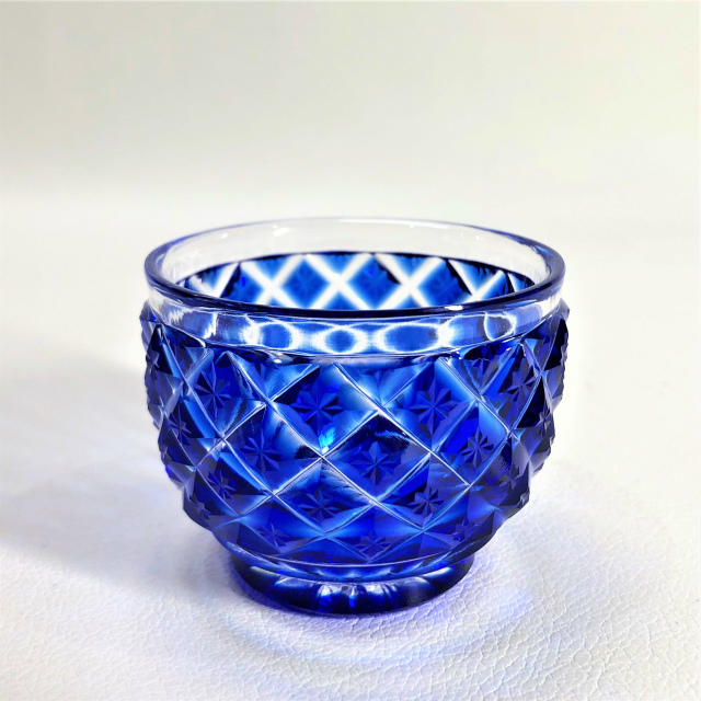 薩摩切子】猪口 切子グラス 切子 青 島津 SHIMADZU印有 工芸品 民芸品