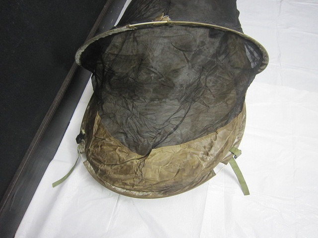 蚊帳 ポップアップテント : 蚊帳テント 開くだけ テント Re:Gear 米軍 ポップアップ IGUANA 1人用 簡単 米軍放出品 海兵隊 自立 ベッド