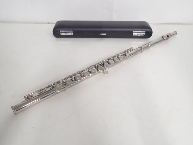 MURAMATSU ムラマツ 村松 フルート M-85 ハードケース付き ☆ 5A810-19