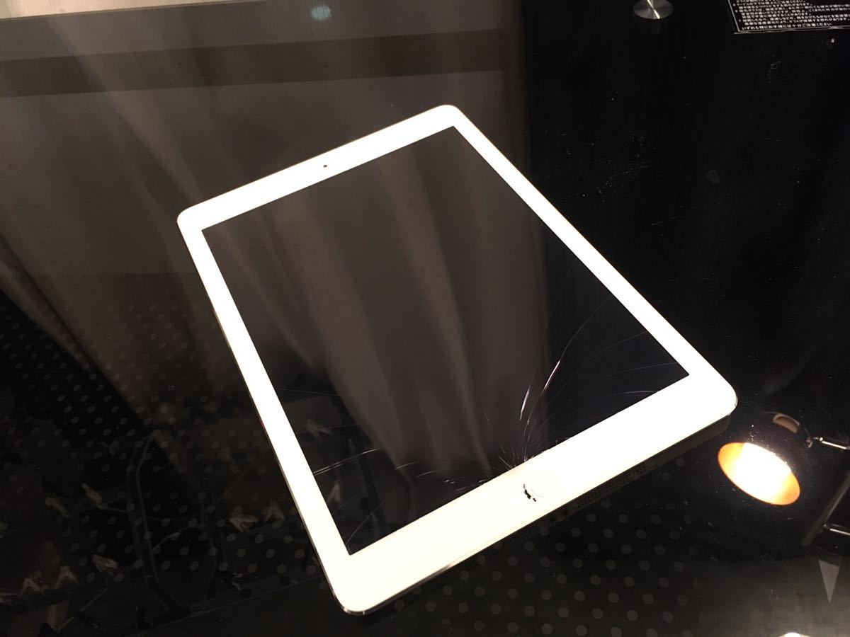 iPad Air 0 画面割れ Wi-Fi ひび割れあり ipad 256GB 訳あり (第 世代 画面