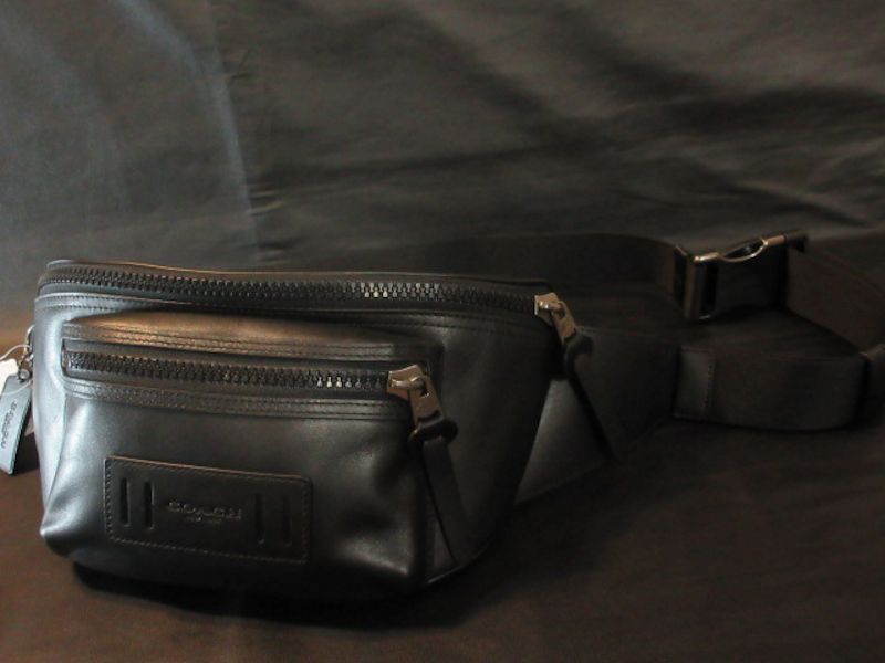  本物訳有 COACHコーチ ボディバッグ レザー テレイン ベルトバッグ 75776A 黒 /本革(男性用)｜売買されたオークション情報、yahooの商品情報をアーカイブ公開 - オークファン かばん、バッグ