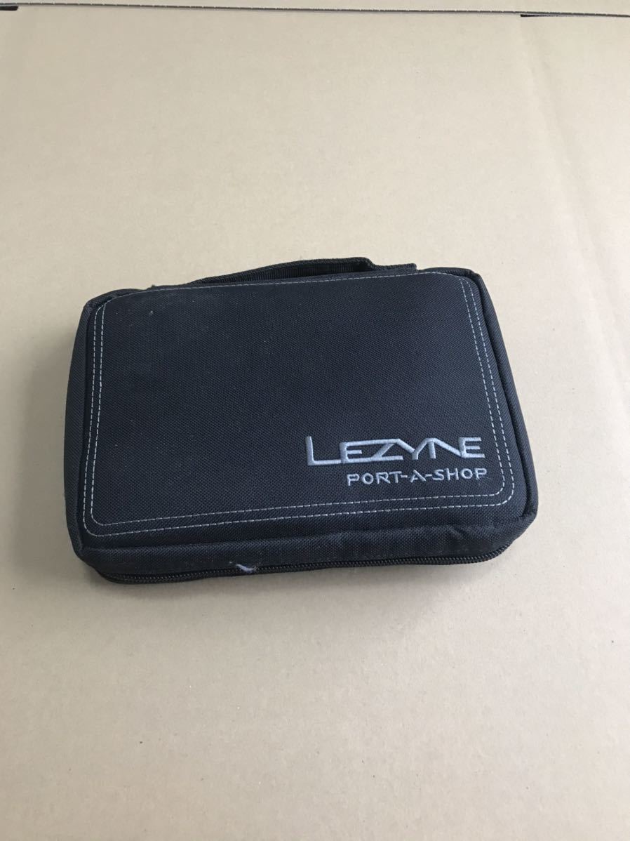 お買い得，定番人気 LEZYNE の整備用工具とバック(工具（セット）)｜売買されたオークション情報、yahooの商品情報をアーカイブ公開 - オークファン 工具（セット）