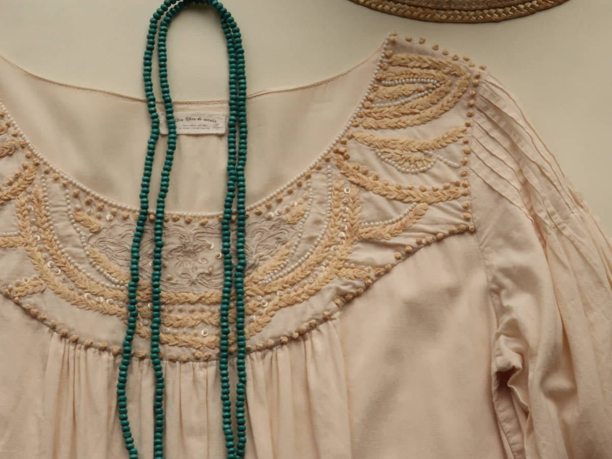 Chou Chou De Maman コットンワンピース デコルテビーズ刺繍 シュシュドママン 生成り色 Mサイズ 売買されたオークション情報 Yahooの商品情報をアーカイブ公開 オークファン Aucfan Com