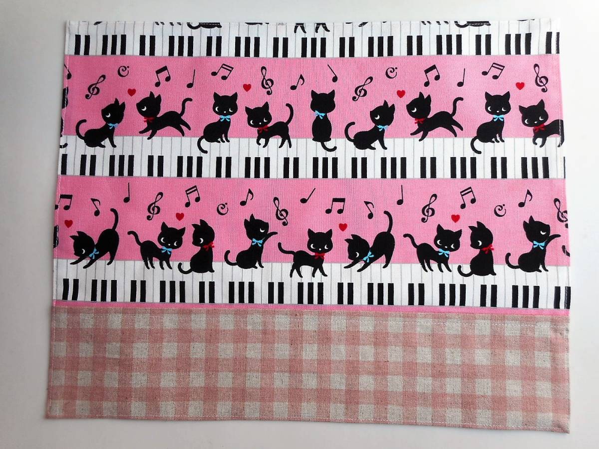 ピアノと猫 ランチマット 給食袋 ２点セット 手作り 巾着 体操着入れ 売買されたオークション情報 Yahooの商品情報をアーカイブ公開 オークファン Aucfan Com