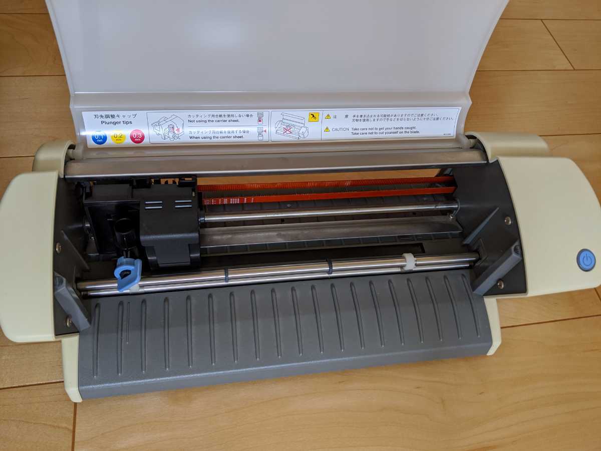 カッティングマシン GRAPHTEC Craft ROBO CC330-20 ☆クラフトロボ 