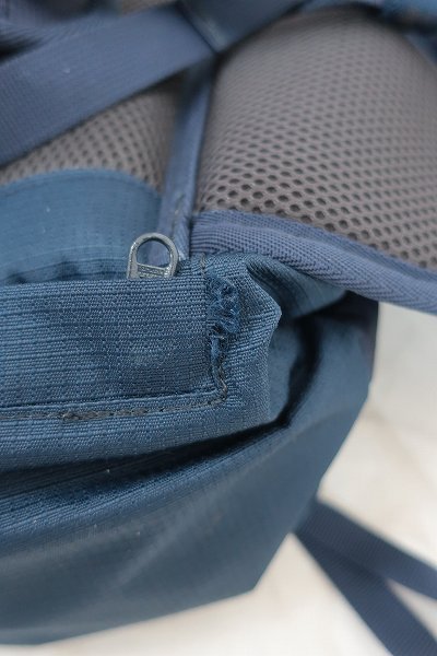 30L Columbia(コロンビア) PU9845 バークマウンテン コロンビア Columbia BURKE &frasl; MOUNTAIN 送料無料COLUMBIA BACKPACK HARBOR（クロスハーバー） CLOTH Burke Mountain くたばれ最新機能！バックパックはシンプル&amp;ベーシックのド定番がおすすめ！！コロンビア