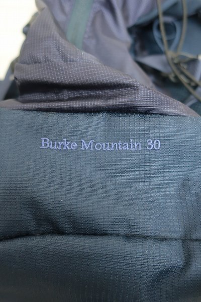 30L Columbia(コロンビア) PU9845 バークマウンテン コロンビア Columbia BURKE &frasl; MOUNTAIN 送料無料COLUMBIA BACKPACK HARBOR（クロスハーバー） CLOTH Burke Mountain くたばれ最新機能！バックパックはシンプル&amp;ベーシックのド定番がおすすめ！！コロンビア