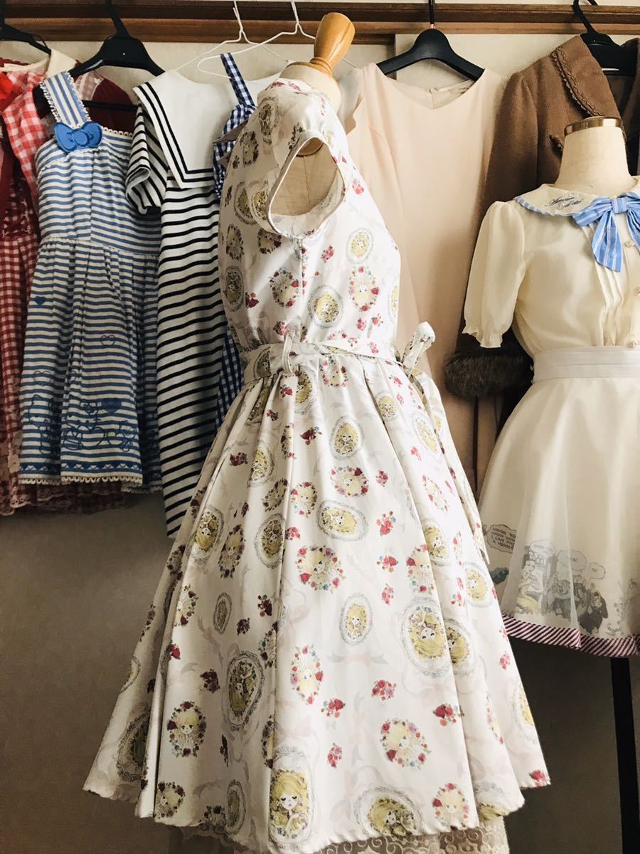 Olive Des Olive 水森亜土コラボウエストリボンワンピース レア物 価値あり クリーニング済 ワンピース 売買されたオークション情報 Yahooの商品情報をアーカイブ公開 オークファン Aucfan Com