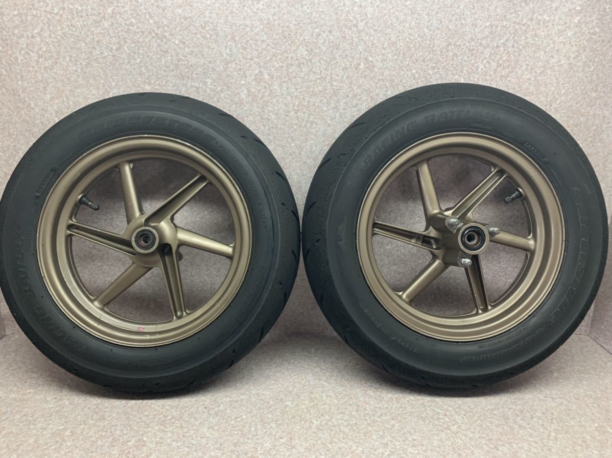 NSF100で使用 純正 F.Rホイール Racingタイヤ付き nsr50 nsr80 nsrmini 12インチ 純正ホイール モンキー エイプ100 xr100モタード NSF100 廃盤 公式通販 Yahoo!オークション -「xr100r」(ホイール) leche