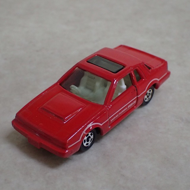トミカ 赤箱 6 日産 シルビア S13 赤TOMYロゴ 1⁄59