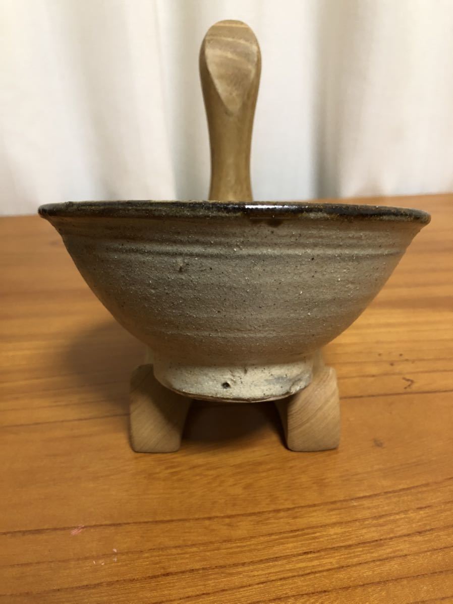壺屋焼 金城次郎 - マカイ 茶碗 琉球陶器 お碗 平茶碗 やちむん 魚紋 な