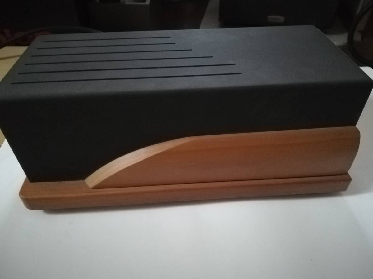 UNISON RESEARCH　ユニゾンリサーチ　フォノイコライザー　Simply-Phono