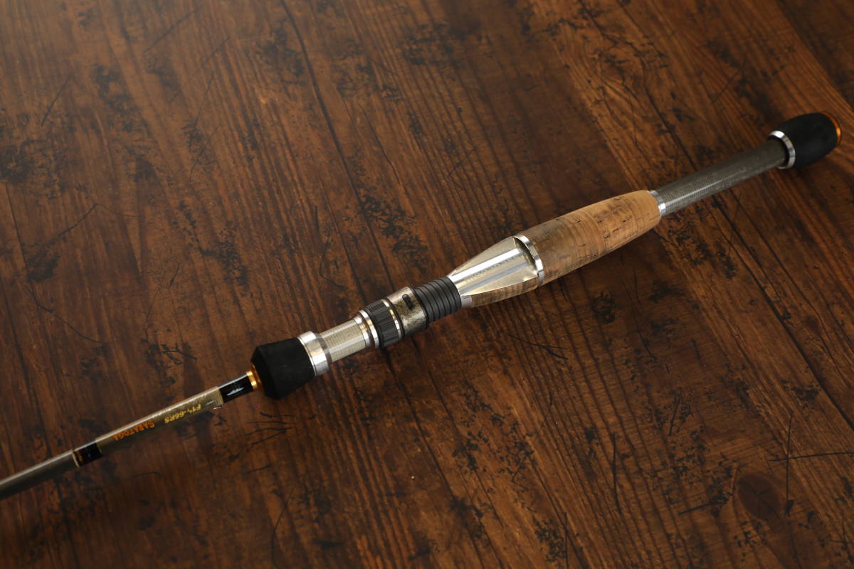 メガバス Destroyer HEDGEHOG SARATOGA F1st-66RS 中古品 ヘッジホッグ
