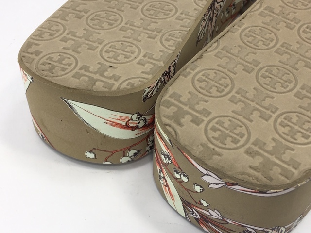 トリーバーチ TORY BURCH フラワーデザイン サンダル　厚底 ビーチサンダル　ベージュ系　約23cm　USED品