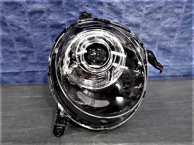 1009 N-ONE JG1 後期 右ライト HID ブラック 33100-T4G-N110-M1 美品 N