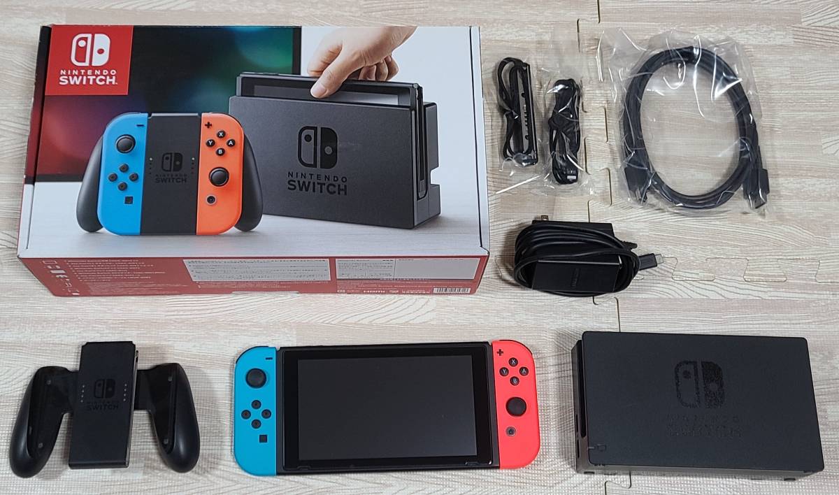 Nintendo Switch 本体 Joy-Con microSD 動作確認済 Nintendo Switch 本体 / 200GB MicroSD / 追加Joy-Con / Joy-Con充電