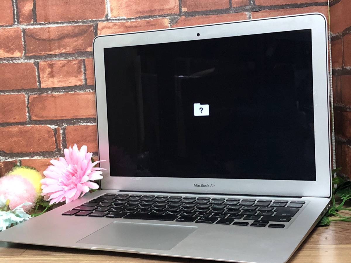 動作OK】MacBook Air 2015 BTO(A1466)[Core i7(5650U)2.2Ghz/RAM:8GB