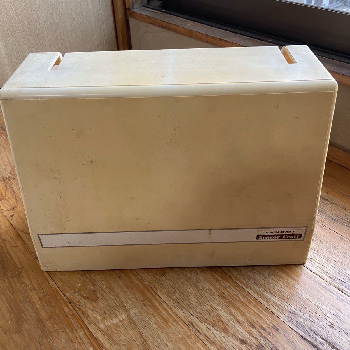  通電確認済 JANOME SENSOR CRAFT 7100 ジャノメ センサークラフト ミシン ジャノメミシン(ジャノメ)｜売買されたオークション情報、yahooの商品情報をアーカイブ公開 - オークファン ジャノメ