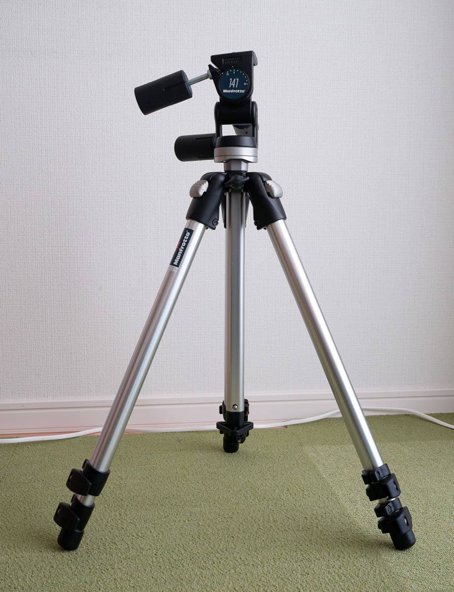 マンフロット/Manfrotto 三脚 190CL 雲台付き 中型 ケース付き 中古