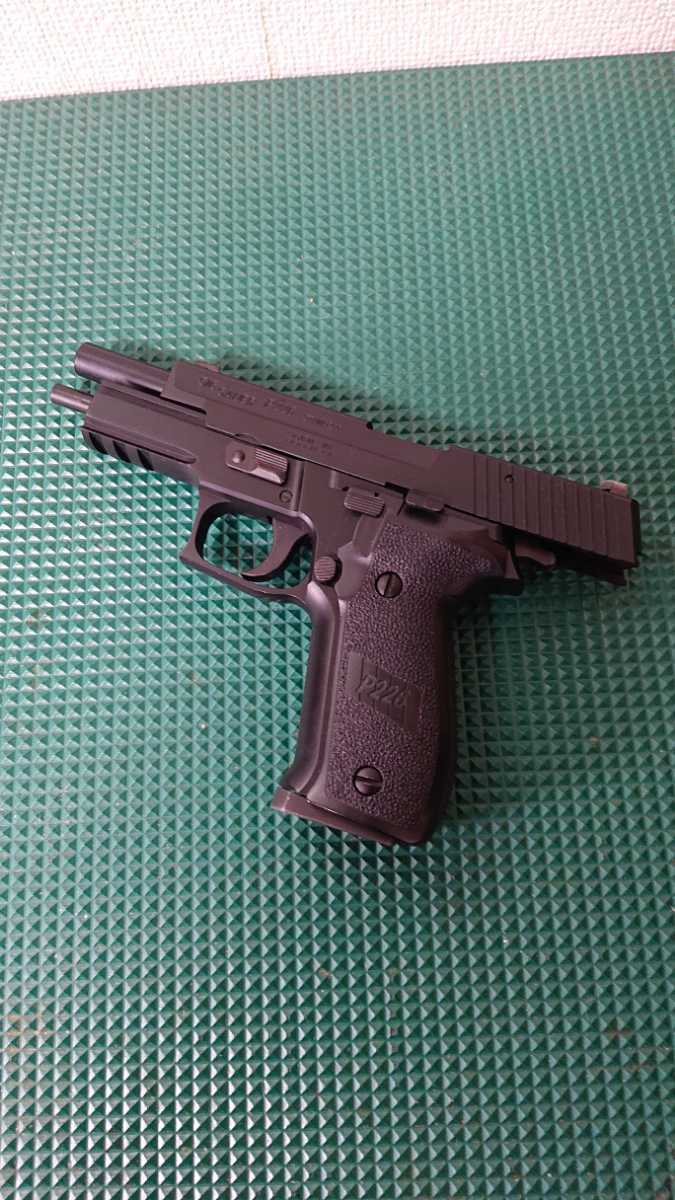 東京マルイ SIG P226 シグ ザウエル P226 E2 - ガスブローバック
