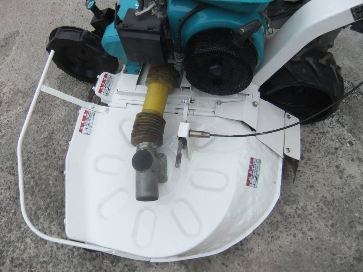 自走式草刈機 クボタロータリーモアGC702RD最大7.0馬力2WD 楽々 
