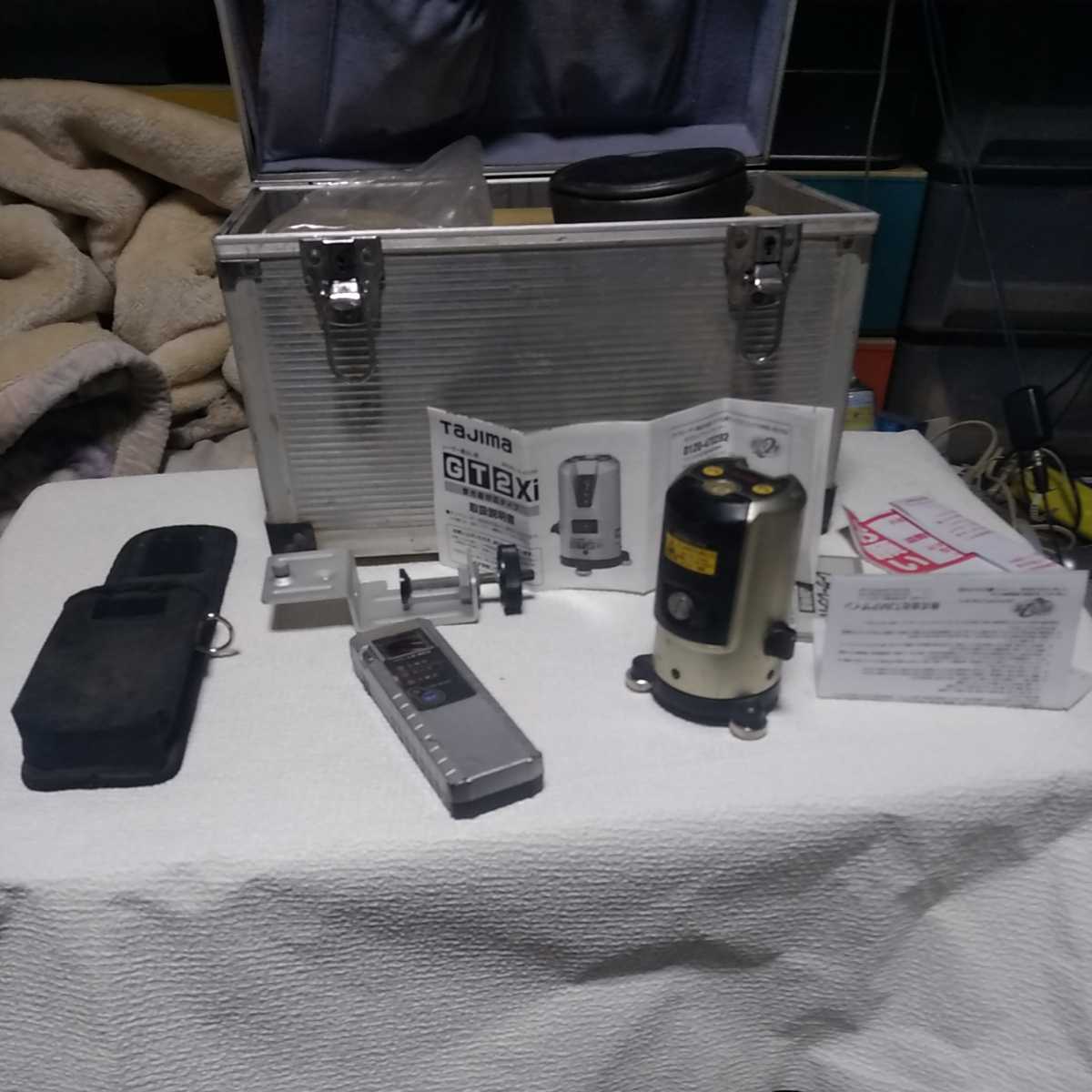 【限定セール，豊富な】 レーザー墨出し器 タジマ TAJIMA GT2xi 受光器付き 外構工事 レベル出し 作動確認済み 初期不良対応(光学測定器)｜売買されたオークション情報、yahooの商品情報をアーカイブ公開 - オークファ 光学測定器